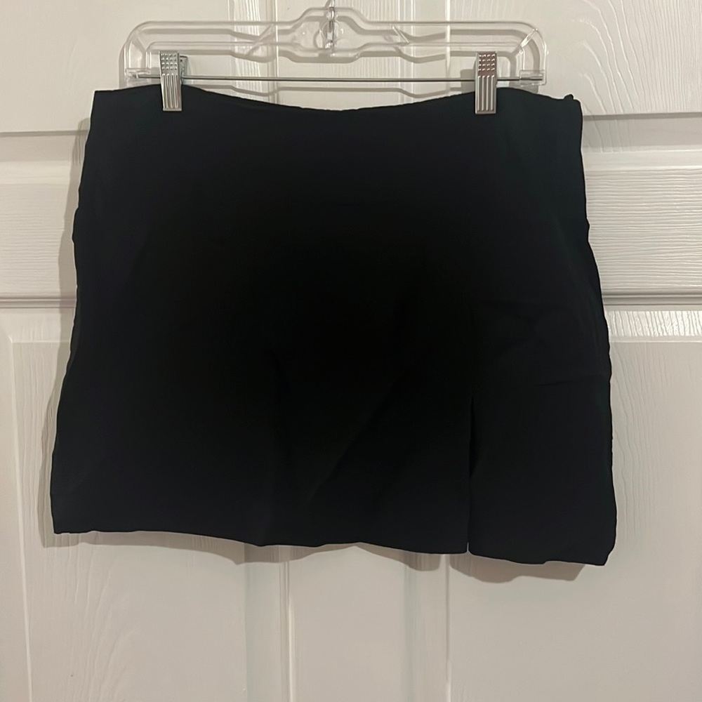 H&M Black Mini Skirt